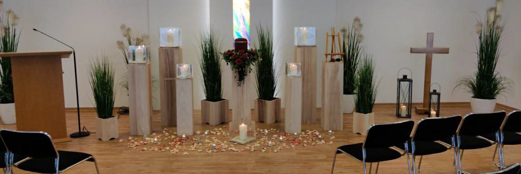 Haus des Abschieds, Aufbau einer Musterdekoration