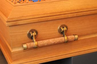 Nahaufnahme Sarggriff